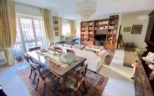 Quadrilocale viale Brianza 17, Milano